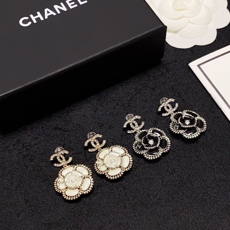 Ch**el earrings